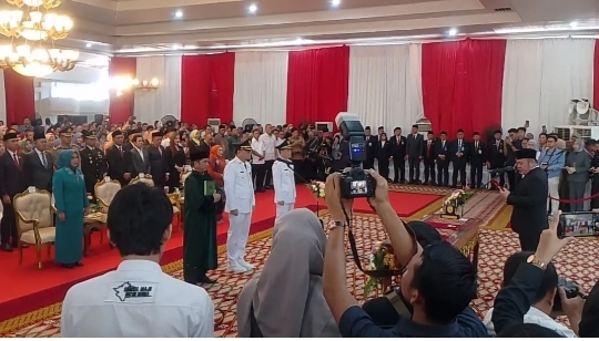 Joncik–Arifa’i Resmi Dilantik, Siap Pimpin Empat Lawang