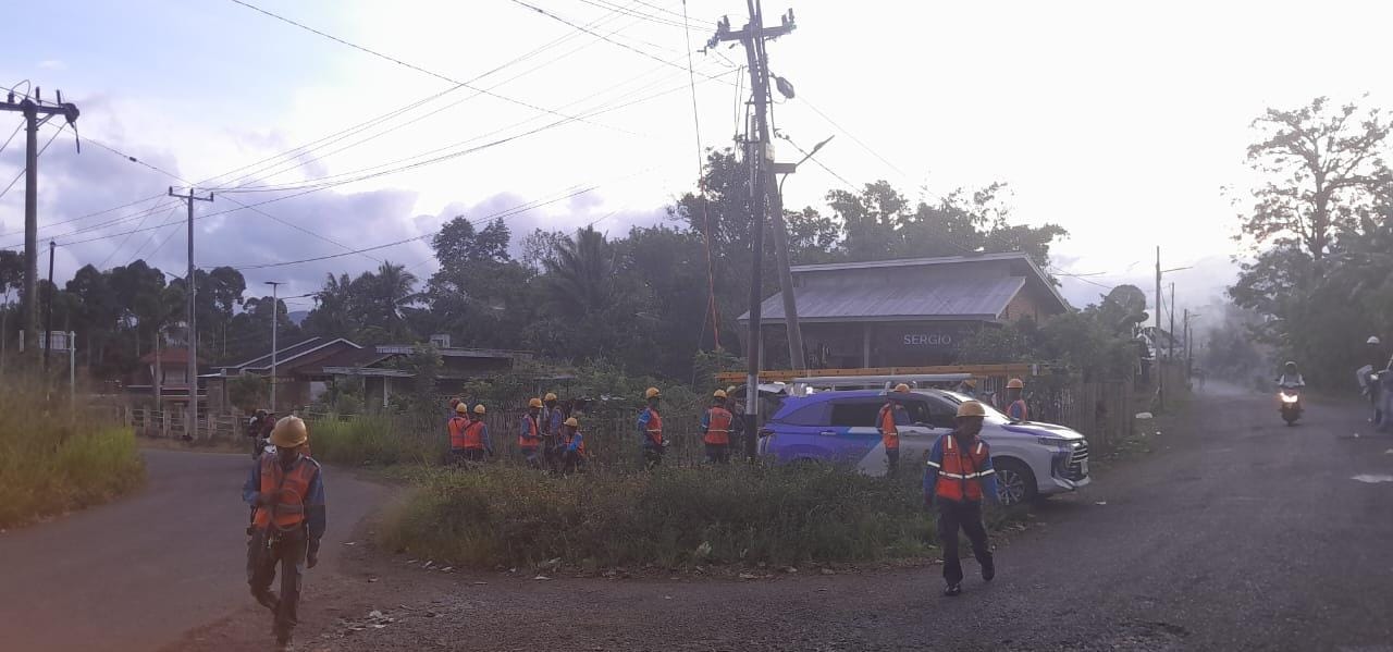 Pemeliharaan Jaringan Listrik di Pagaralam, PLN ULP Pagaralam Pastikan Pasokan Lebih Stabil