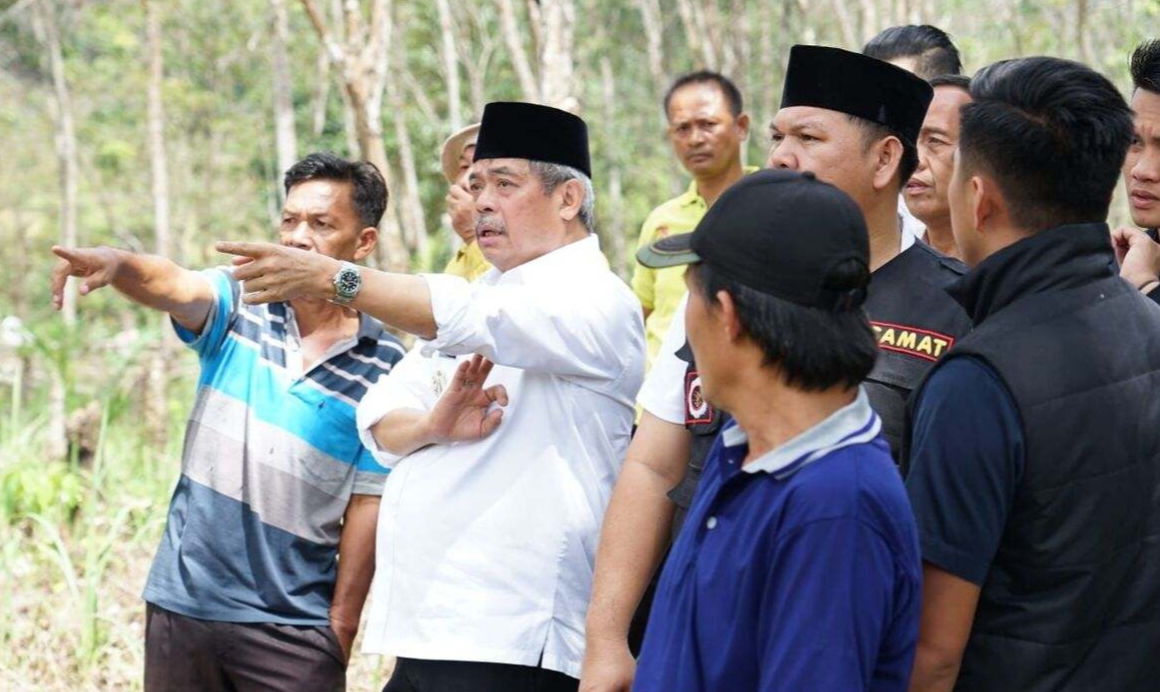 Pemkab Lahat Kembangkan Kebun Durian Percontohan di Talang Sejemput