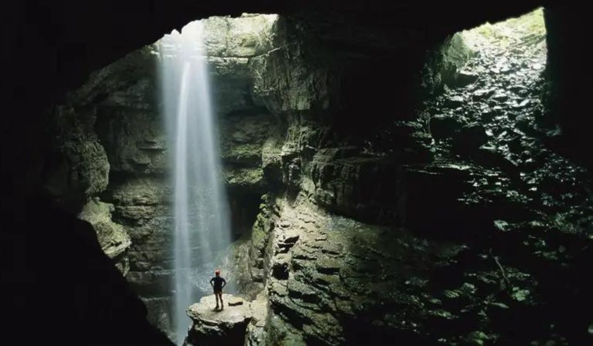 Mengenal Goa Jomblang, Wisata Tersembunyi di Gunung Kidul Yogyakarta