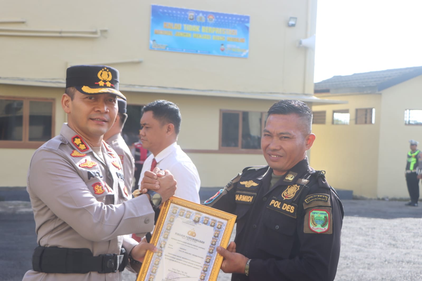Kapolres Empat Lawang Ganjar Penghargaan, Pengungkap Ladang Ganja 20 Hektar Diganjar Apresiasi