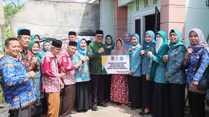 Baznas dan TP PKK Kota Lubuk Linggau Kolaborasi Salurkan Bantuan Dana Kesehatan Lewat Program 