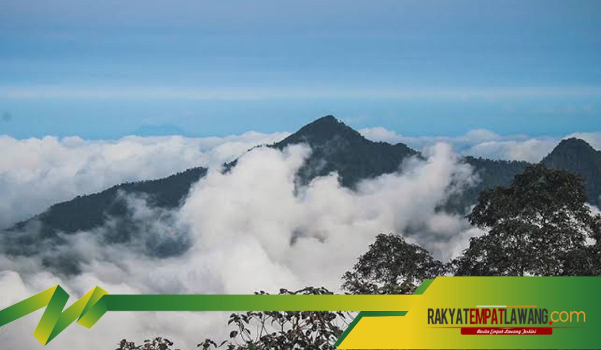 Asal Usul Gunung Pulosari: Legenda dan Misteri yang Menghampar di Kabupaten Pandeglang, Banten