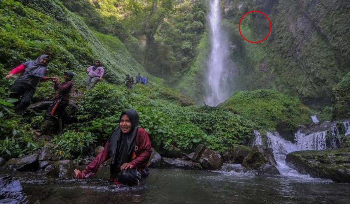 Mengulik Kisah Dibalik Air Terjun Pancuran Rayo: Mitos Tujuh Bidadari