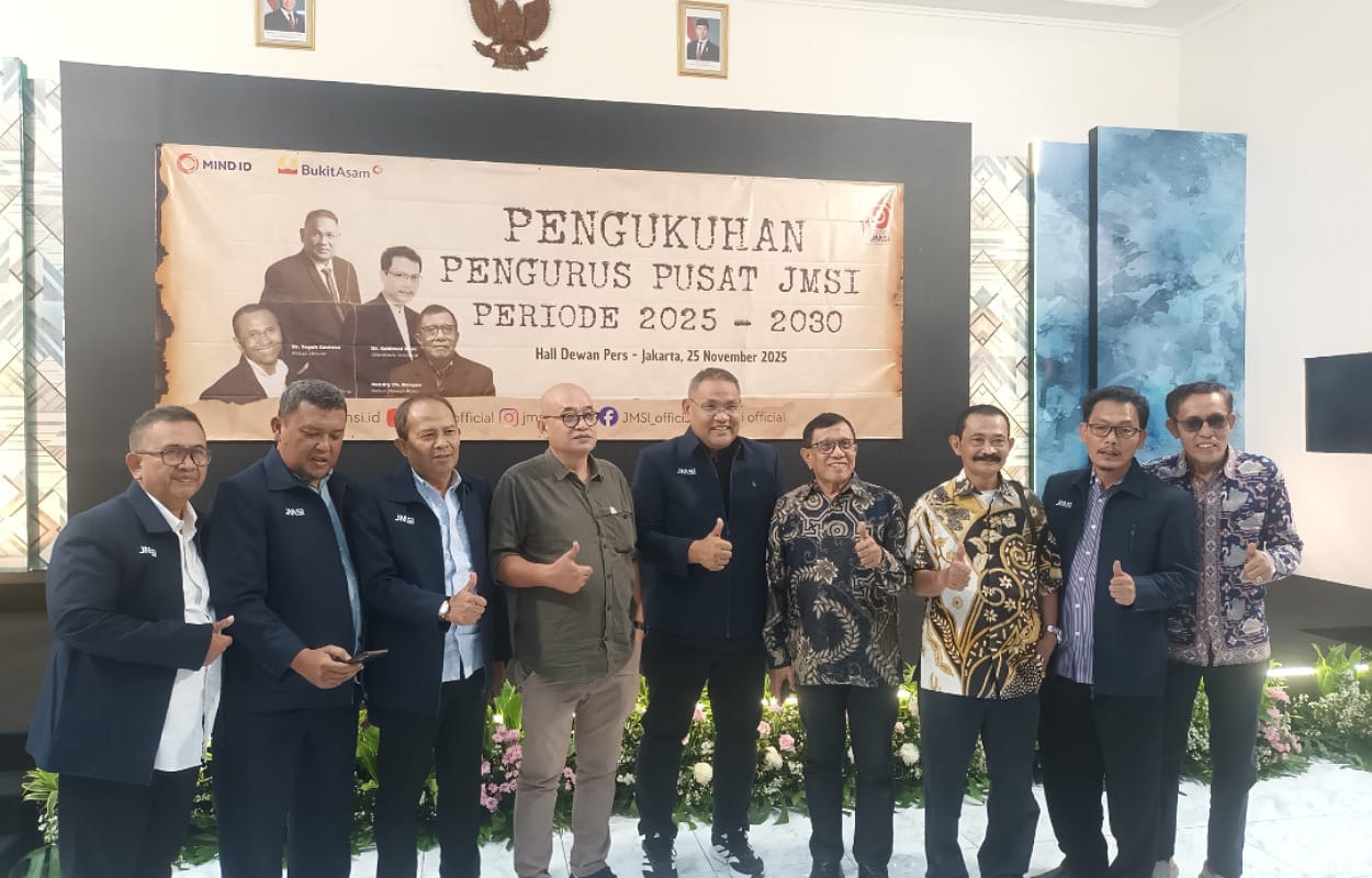 Dahlan Iskan Dikukuhkan sebagai Dewan Pembina JMSI, Diharapkan Jadi Inspirasi Dunia Media