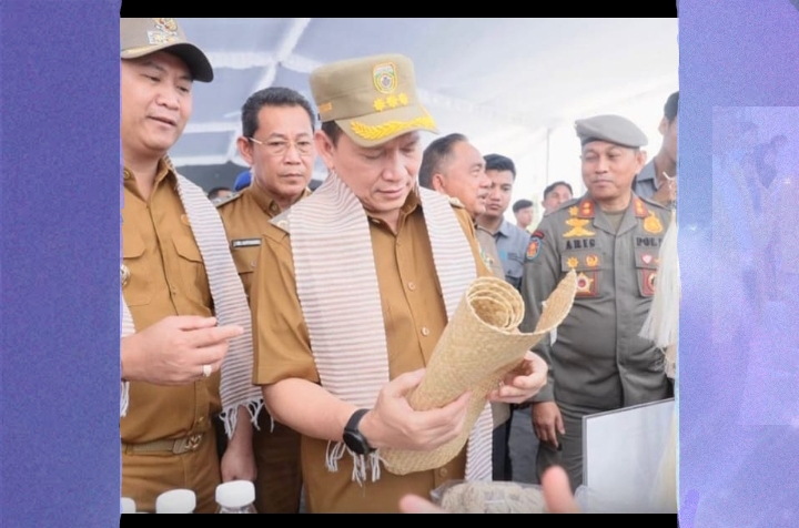 Pj Gubernur Sumsel Resmikan Kampung MADANI, Pengolahan Serat Daun Nanas 