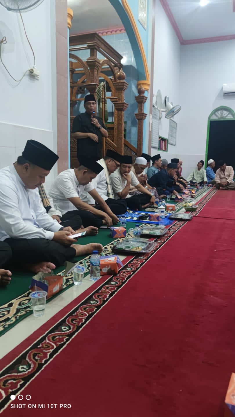 Warga Tanjung Beringin Bahagia Bupati Empat Lawang Safari Ramadhan Bersama Warga 