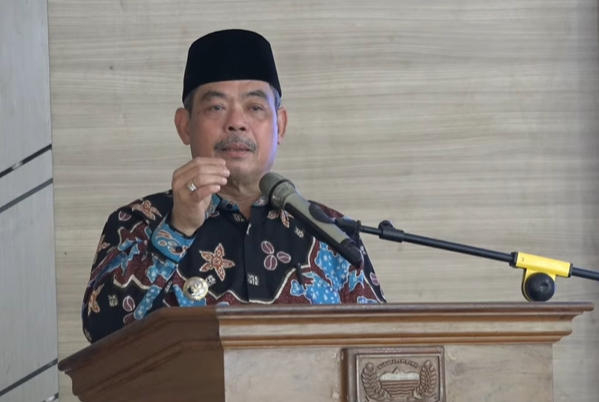 Efisiensi Anggaran Rp 426 Miliar, Ketua APKASI Dorong Semua Daerah Dukung Program Nasional MBG