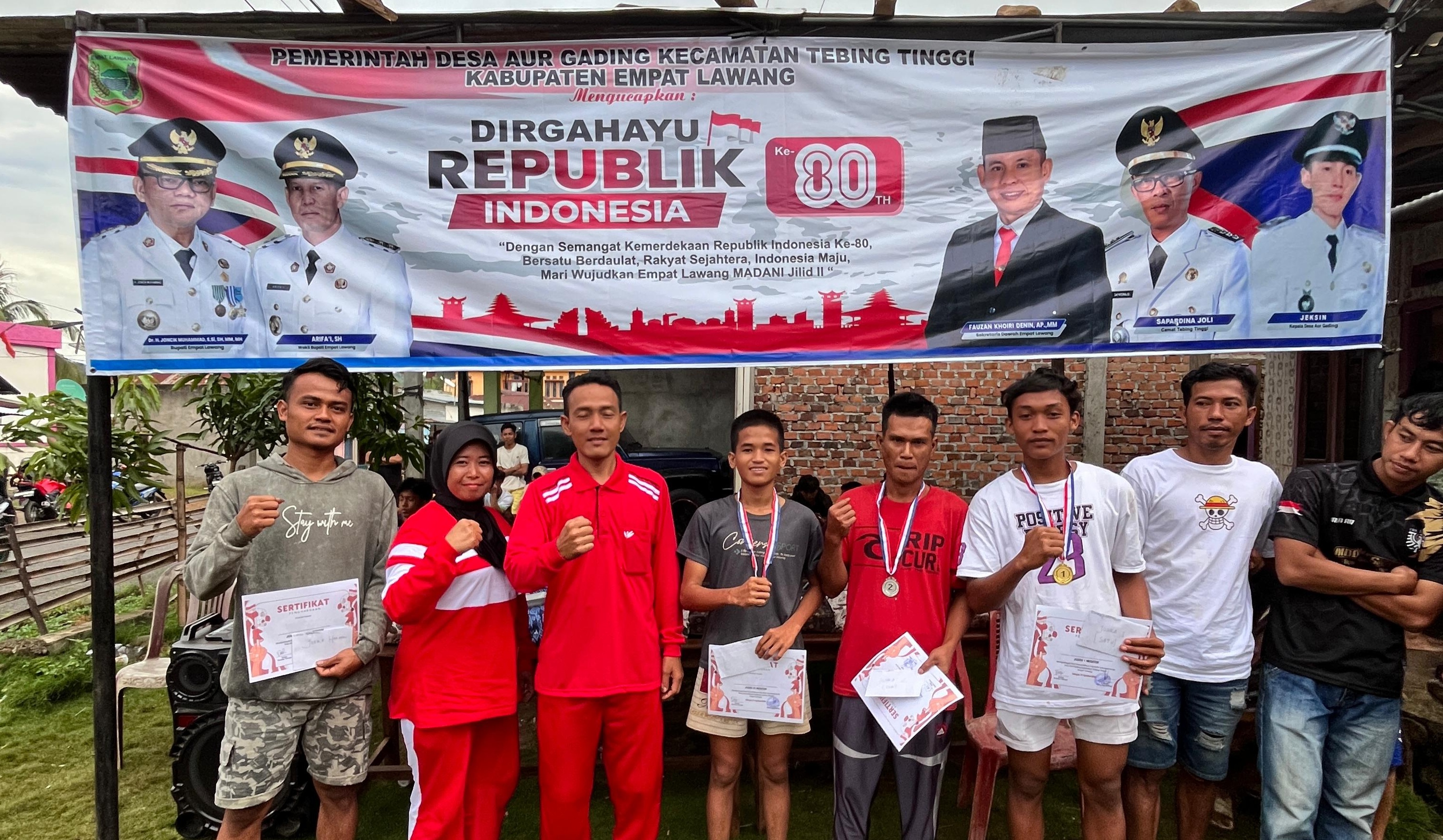 Meriah! Pemdes Aur Gading Gelar Aneka Lomba Rakyat Sambut HUT RI ke-80