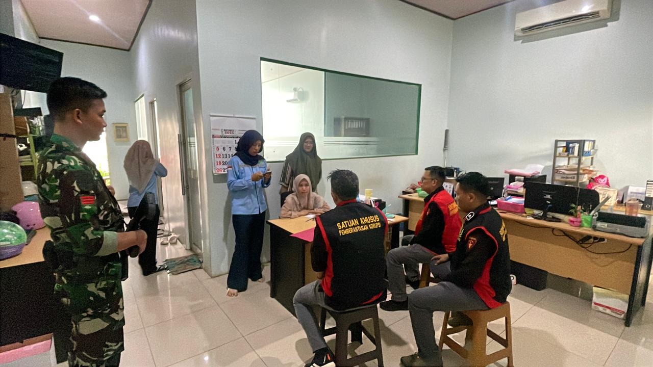 Dugaan Korupsi Distribusi Semen Kembali Diselidiki, Kejati Sumsel Geledah Kantor PT Semen Baturaja