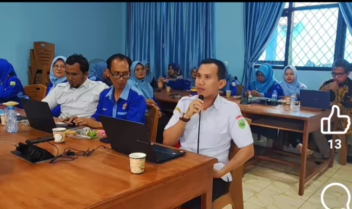 PTK SMAN 1 Sembawa Dilatih Pemanfaatan Artificial Intelligence dan Coding