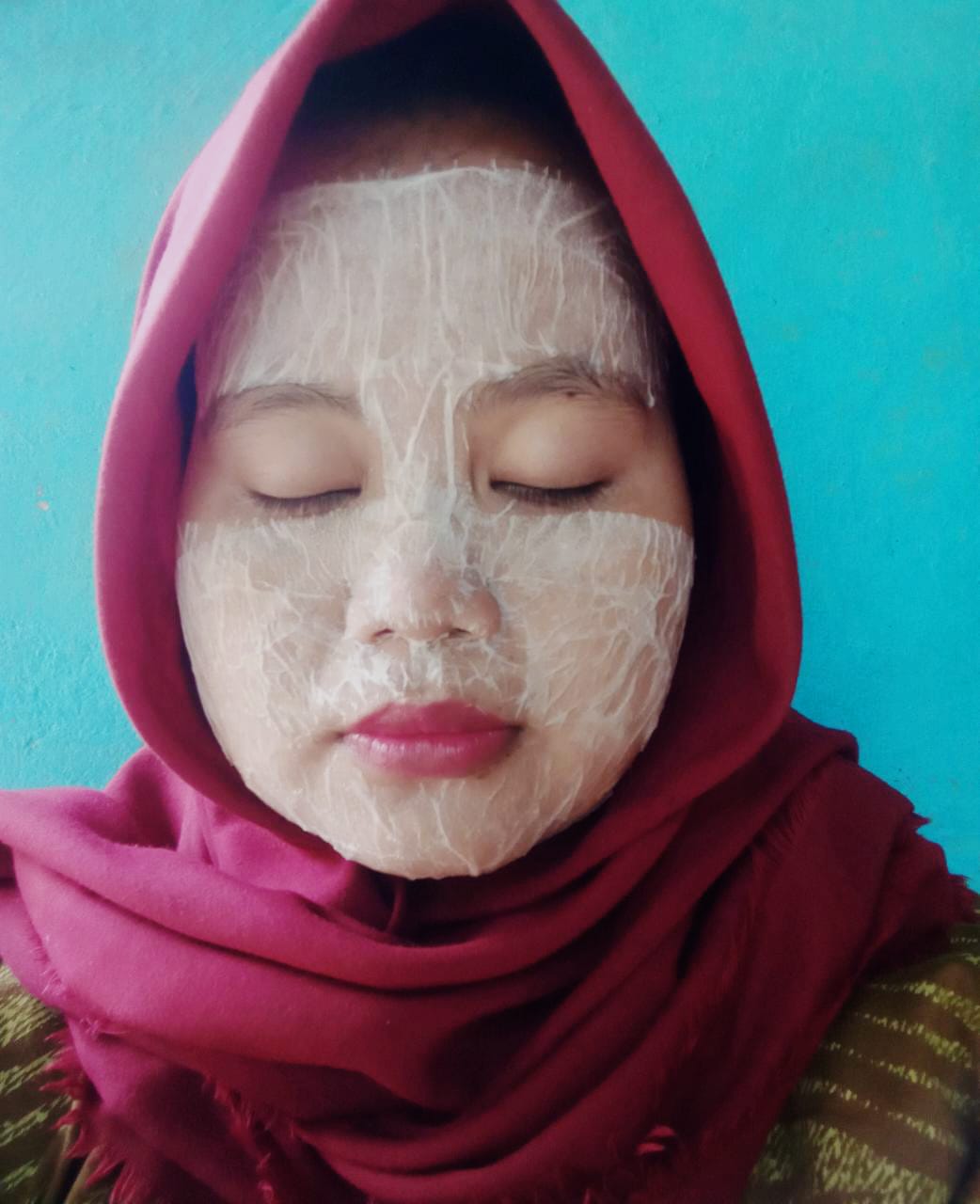 Masker Wajah Alami, Mencerahkan dan Mengurangi Komedo