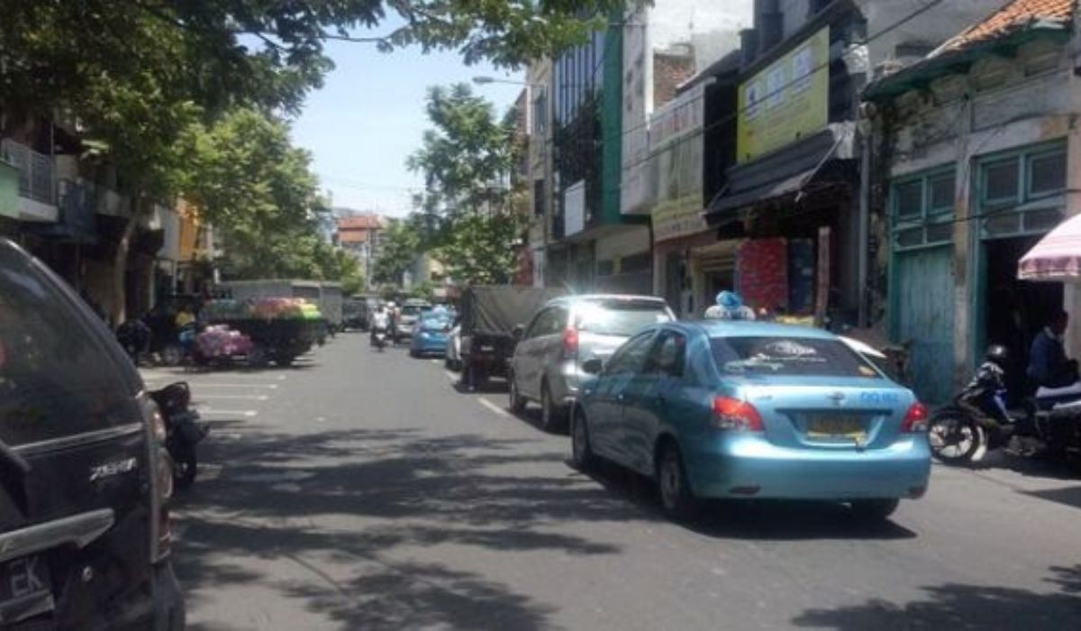 Mengulik Misteri di Balik Nama Jalan Keramat Gantung di Surabaya