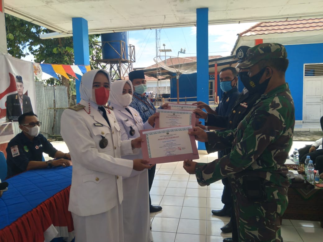 Kado HUT RI, Tanjung Makmur Kelurahan Terbaik