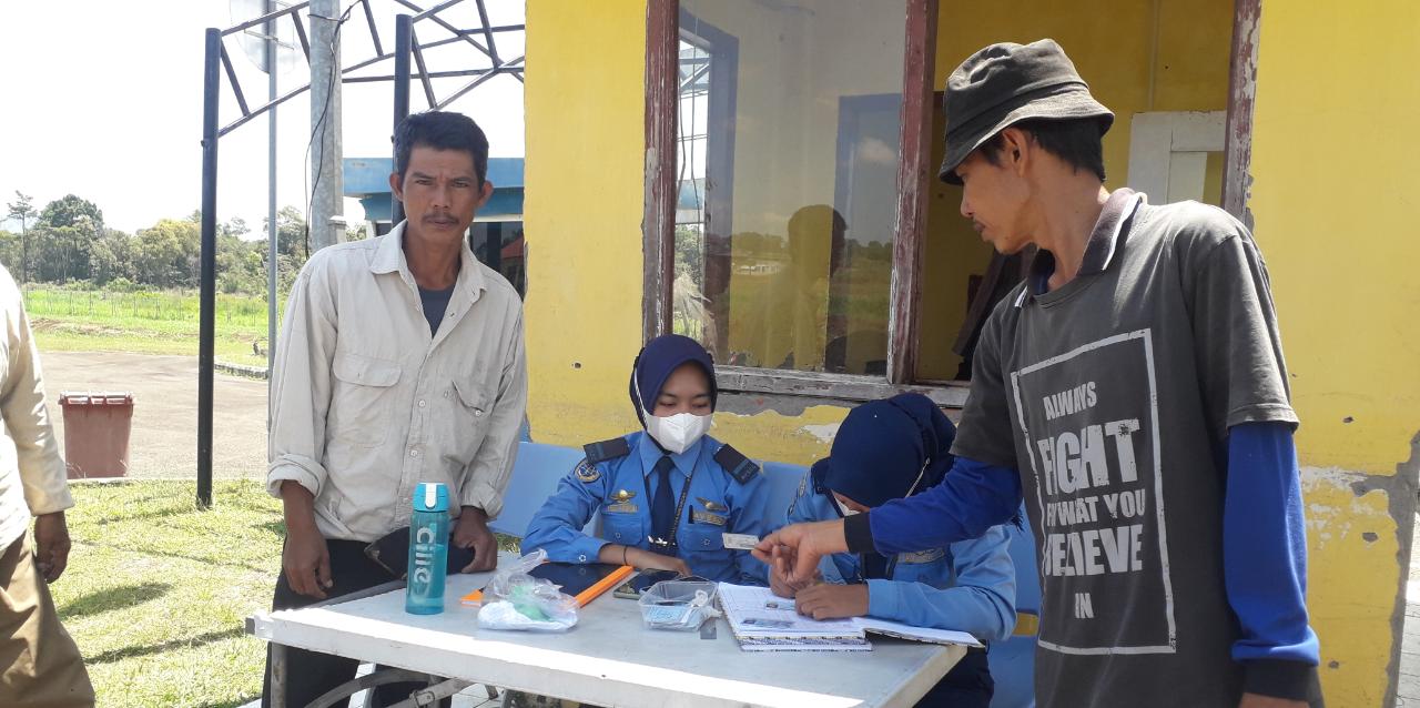 Tidak Ada Tanda Pengenal, Tidak Bisa Masuk ke Bandara