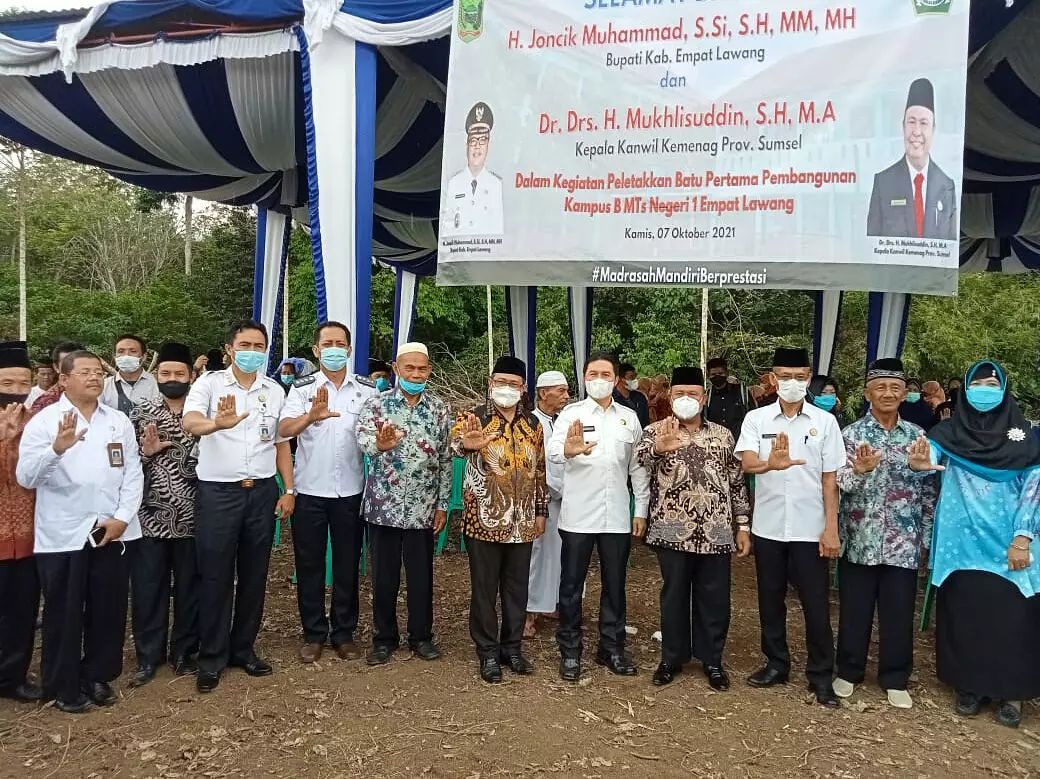 Yulius Maulana Hadiri Peletakan Batu Pertama Pembangunan Kampus B MTsN 1 Empat Lawang