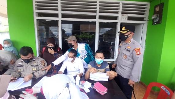 Polres Pagaralam Gandeng LSM IPSW Pagaralam Lakukan Giat Vaksinasi