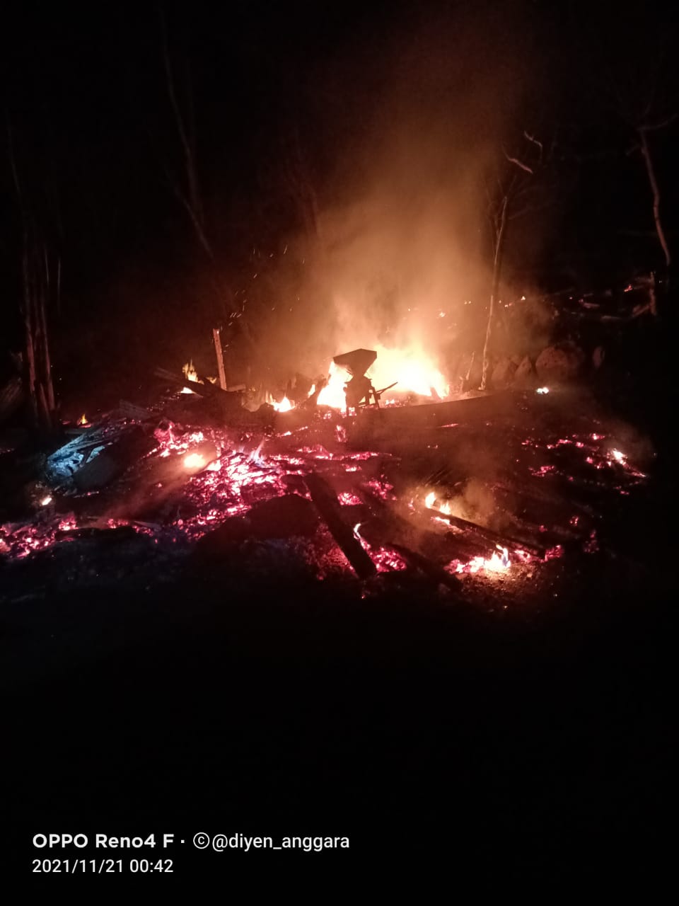 Tabung Gas Bocor, Rumah Warga di Desa Muara Sindang Hangus Terbakar