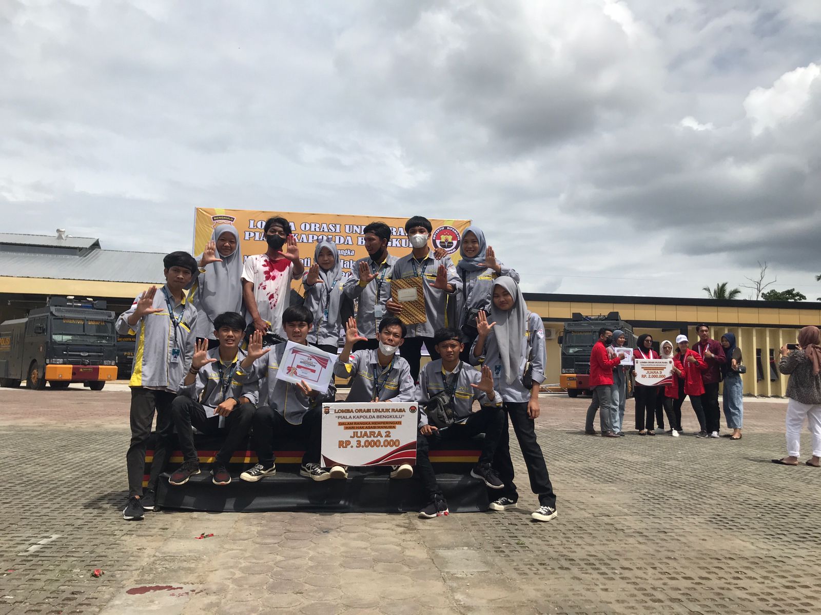 Ikatan Mahasiswa Empat Lawang Bengkulu Juara 2 Lomba Orasi