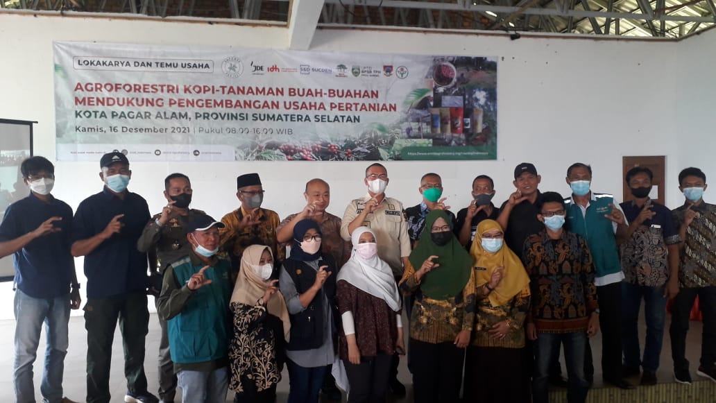 Wako Pagaralam Buka  Lokakarya Serta Temu Usaha Agroforesti Kopi dan Tanaman Buah -buahan