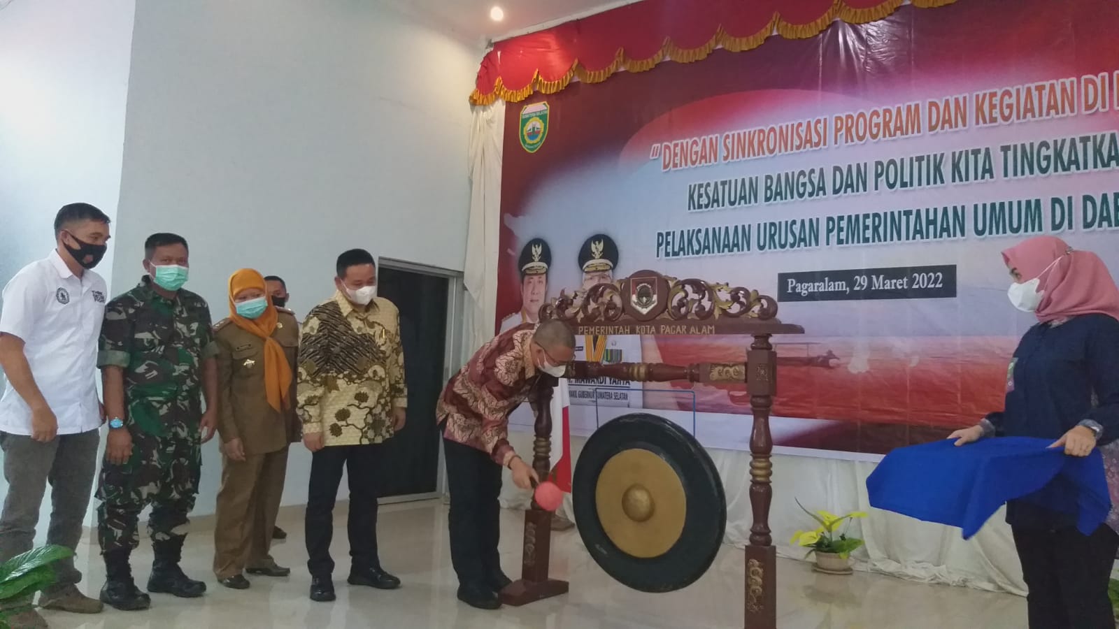 Sinergisitaskan Program Pemerintah Pusat dan Daerah