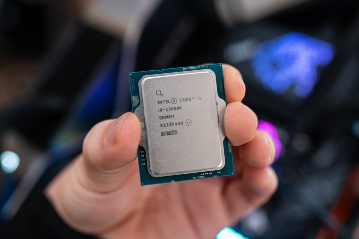 Intel Menyelesaikan Masalah Ketidakstabilan CPU