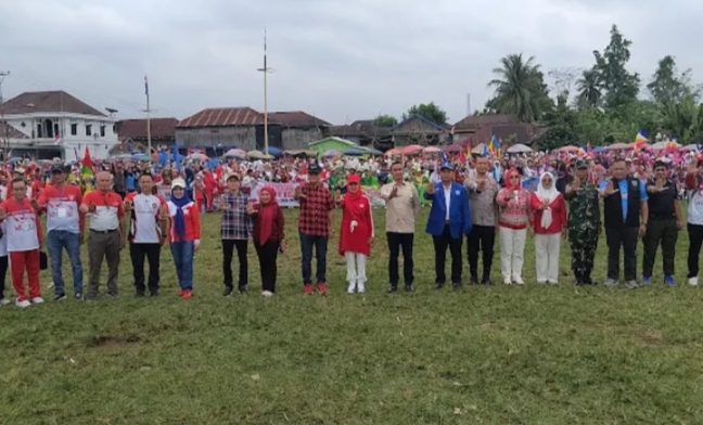 Lapangan Talang Jawa: Lomba Drum Band Warnai HUT ke-80 RI di Empat Lawang