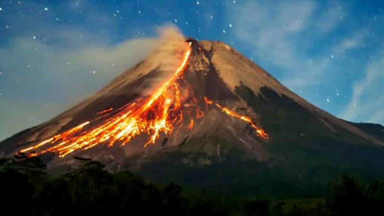 Misteri Gunung Merapi, Eksplorasi 9 Tokoh Terkenal Kerajaan Ghaib Gunung Merapi dan Ragam Kesaktiannya