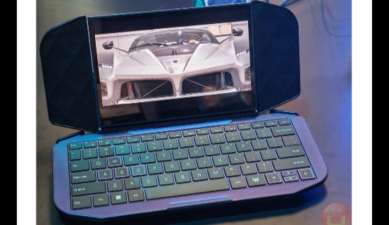Bukan Handheld Biasa, Acer DualPlay Mini Punya Keyboard Tersembunyi dan Layar Bisa Diputar