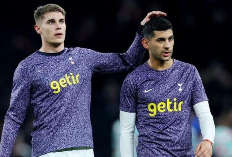 Kontroversi Cristian Romero di Media Sosial Usai Kekalahan Tottenham dari Arsenal