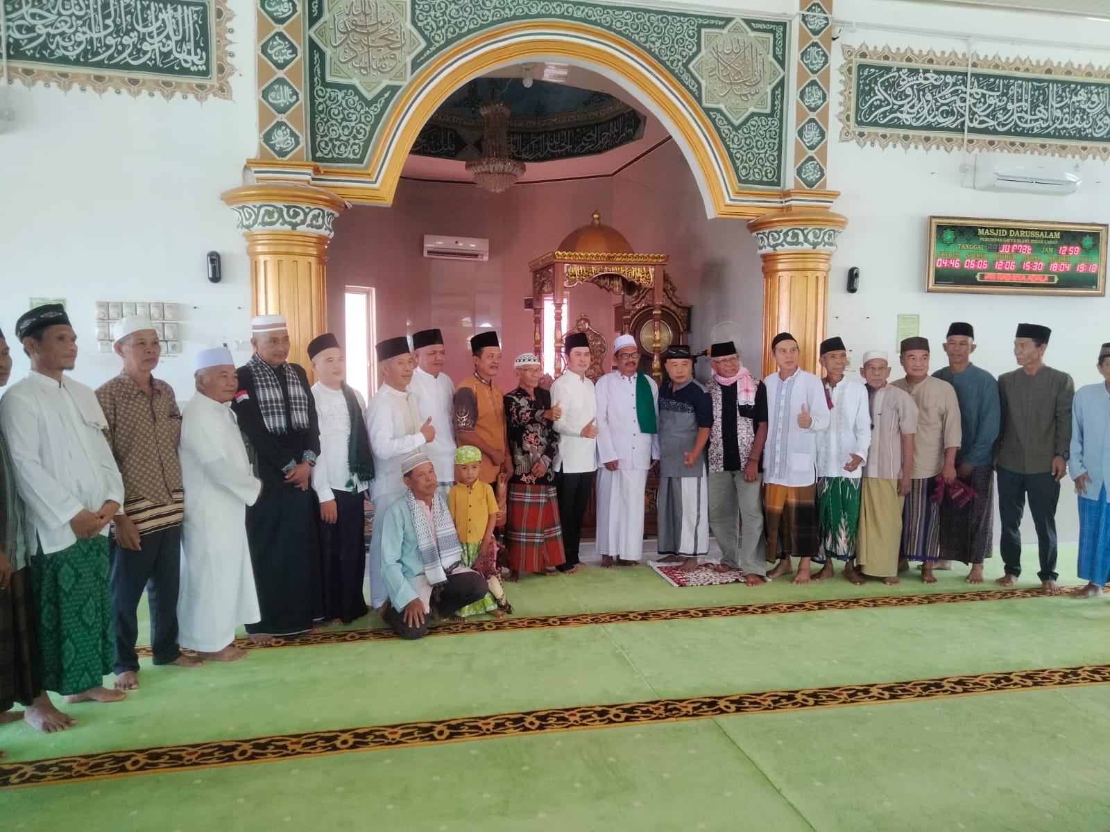 Safari Jum'at Yulius Maulana di Masjid Darussalam: Mendekatkan Diri pada Masyarakat dan Pesan Kepemimpinan