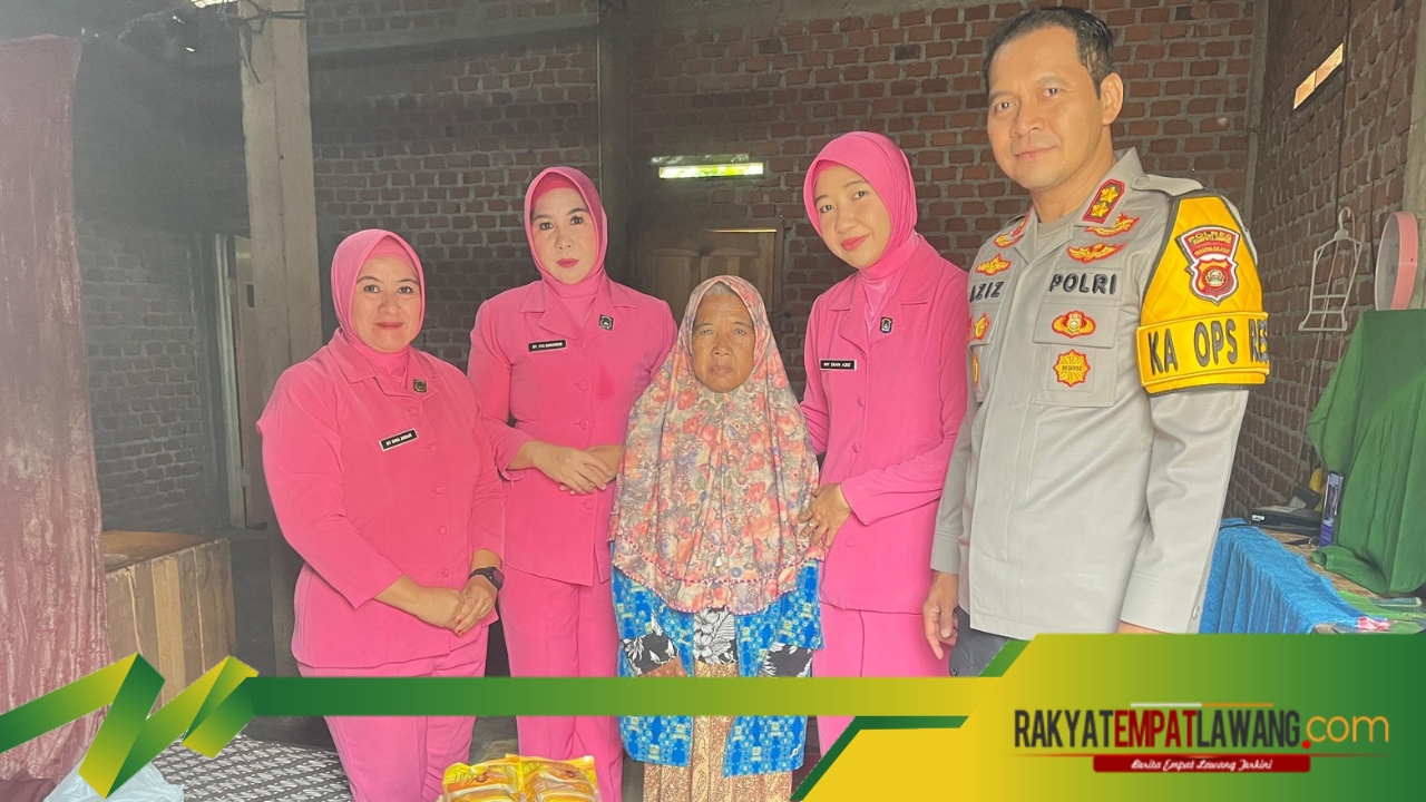 Peduli Sesama, Kapolres Empat Lawang Bersama Bhayangkari Jalin Silaturahmi dengan Mbah Tumini di Jayaloka