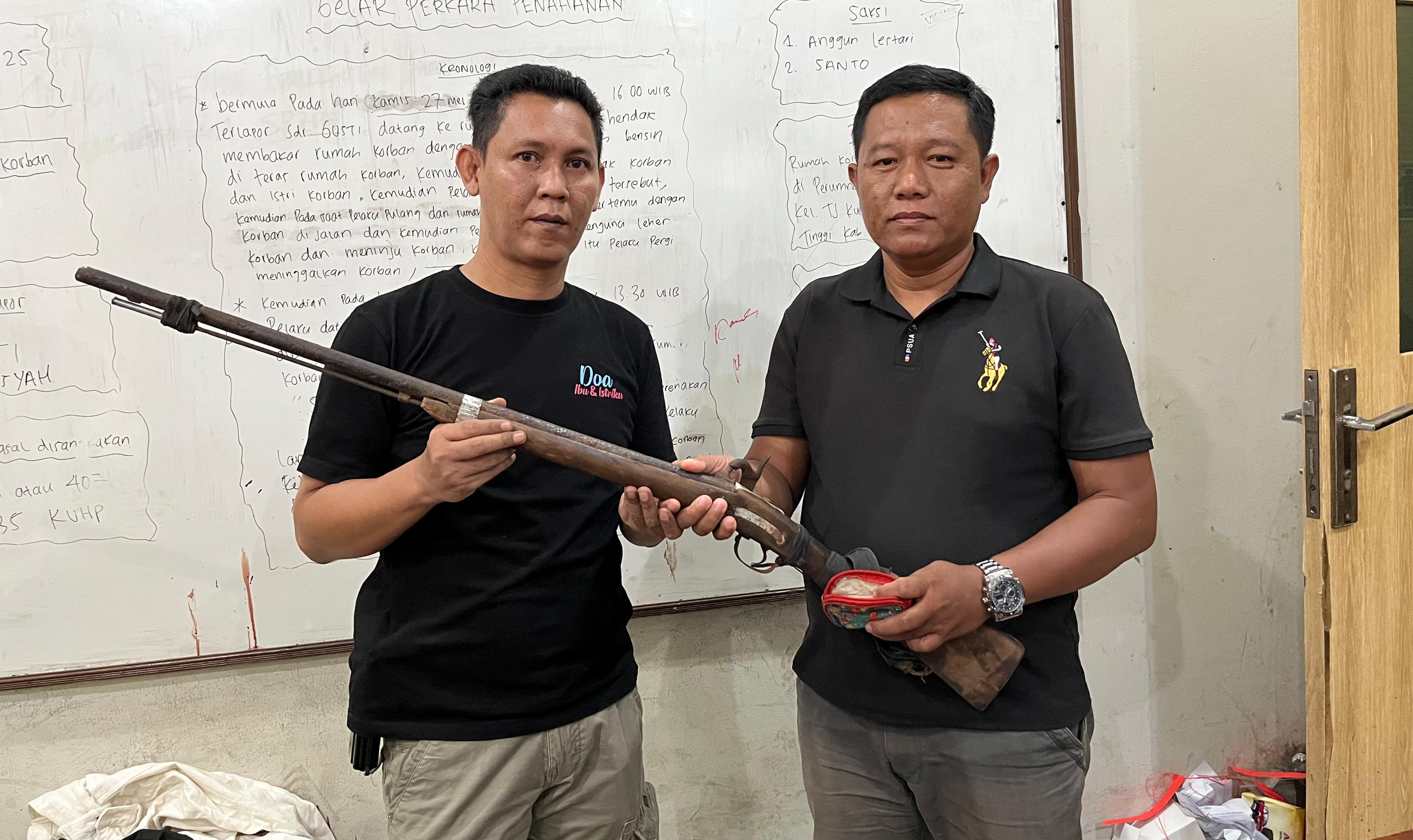 Polres Empat Lawang Terima Penyerahan Senjata Api Rakitan dari Warga Sugih Waras dalam Ops Senpi Musi 2025