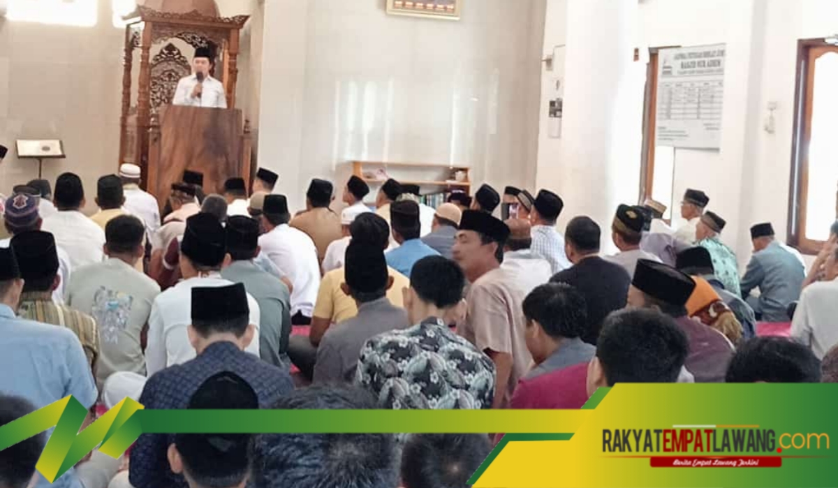 Safari Jum’at, Yulius Maulana ST Dukung Pembangunan Masjid Nurul Azim