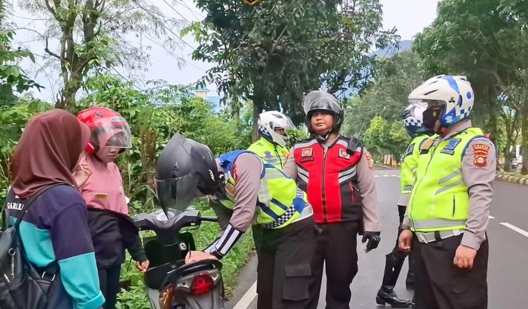 Satlantas Polres Pagaralam Catat Lonjakan 100% Tilang Manual dalam Operasi Keselamatan Musi 2025