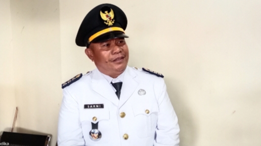 Siap Turun Langsung Layani Masyarakat, Sarni, S.H Resmi Dilantik sebagai Camat Sikap Dalam