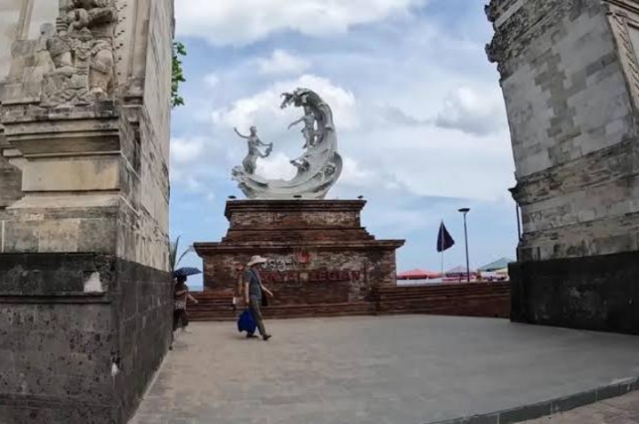 Misteri Makhluk Astral di Jalan Legian Gang White Rose, Pantai Kuta