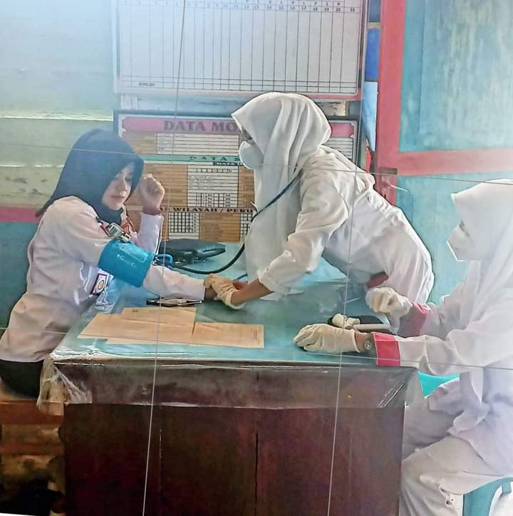 Gratis, Pemeriksaan Kesehatan Bagi Masyarakat Tanjung Makmur 