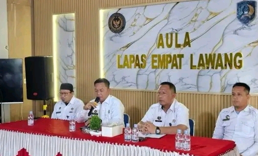Lapas Kelas IIB Empat Lawang Gelar Rapat Pegawai dan Struktural, Kalapas Tekankan Kekompakan dan Integritas