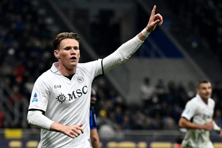 Scott McTominay Menjadi Idola Baru Napoli, Penjualan yang Disesali Manchester United