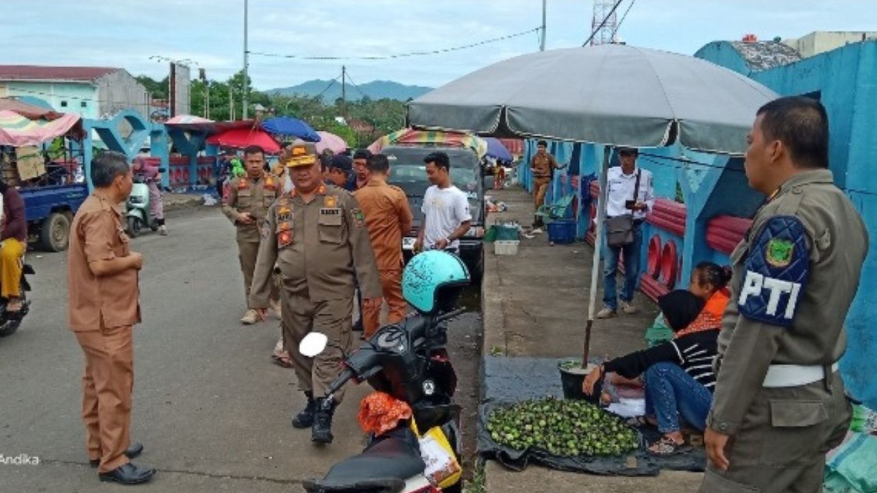 Pemkab Empat Lawang Sosialisasikan Larangan Pedagang Berjualan di Atas Jembatan