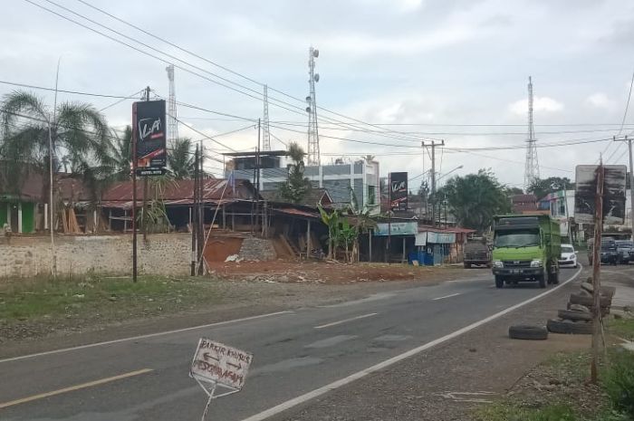 H-1 Idul Adha, Arus Lalulintas di Kabupaten Empat Lawang Terpantau Ramai Lancar