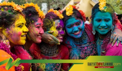 Festival Holi dan Warna-Warni Paling Meriah di India yang Bakal Bikin Lo Happy