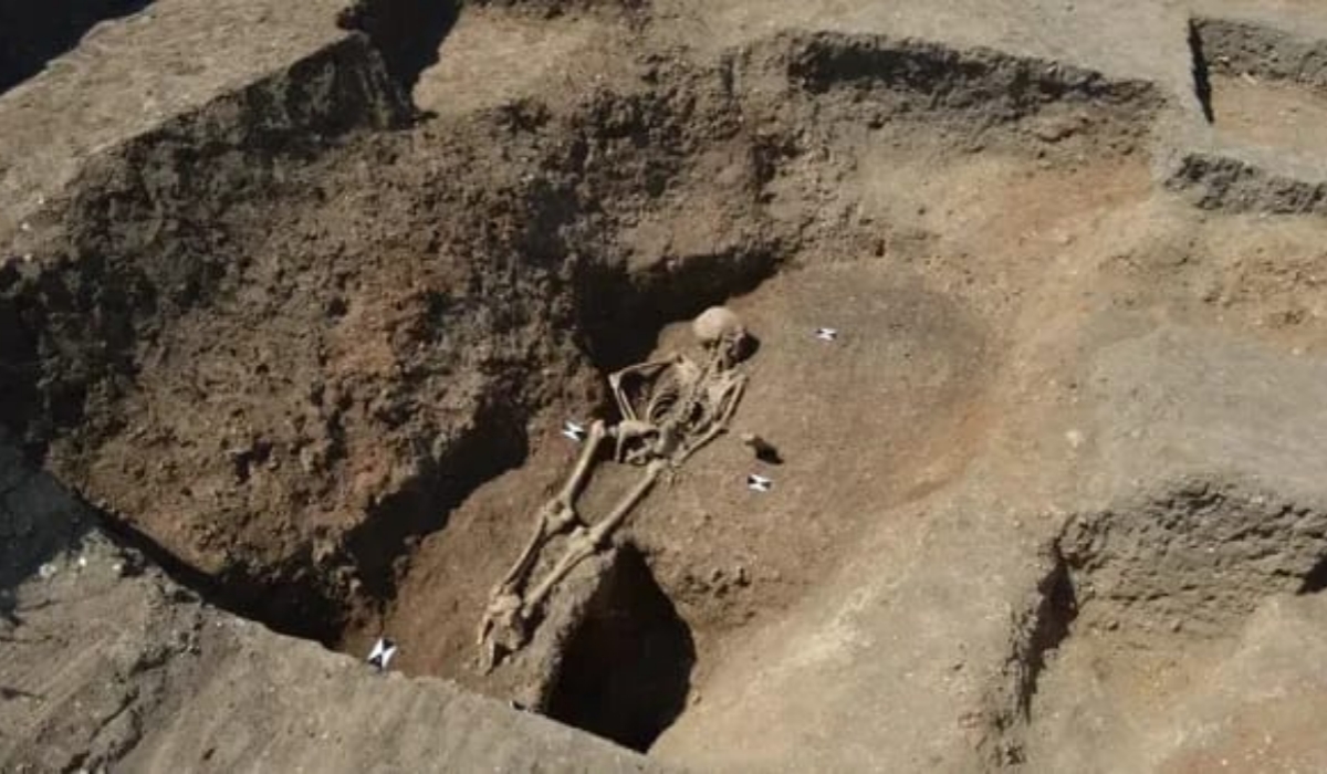 Arkeolog Baru-baru Ini Temukan Kerangka Gadis 1.200 Tahun yang Dikubur Telungkup di Inggris