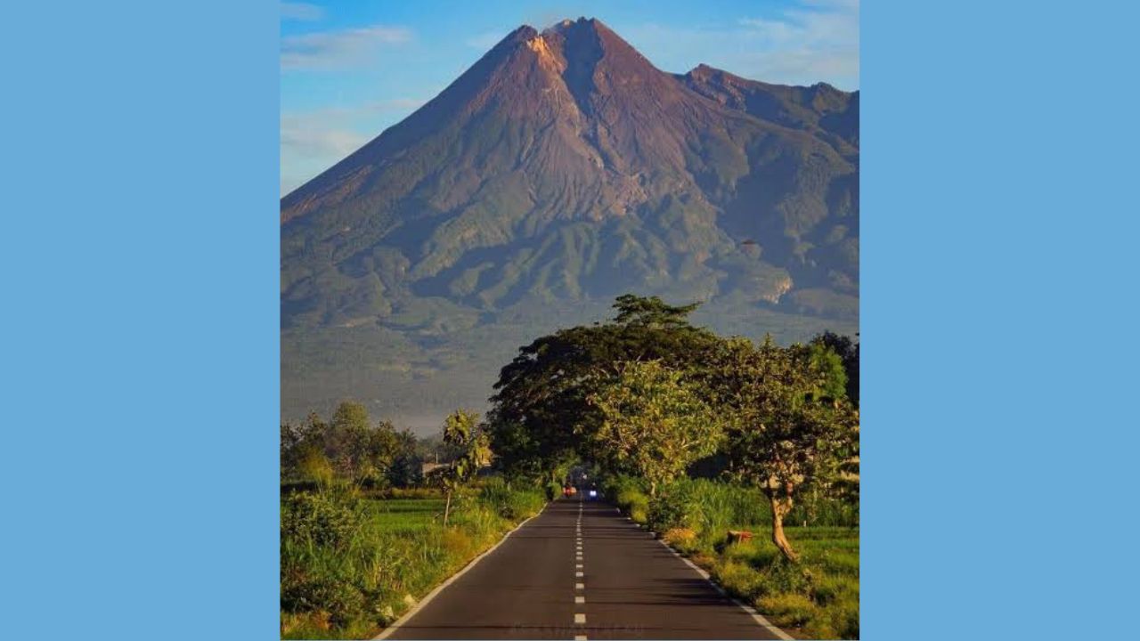 Misteri Gunung Merapi: Berikut 9 Tokoh Terkenal Penguasa Kerajaan Ghaib di Gunung Merapi, Nomor 4 Tak Disangka