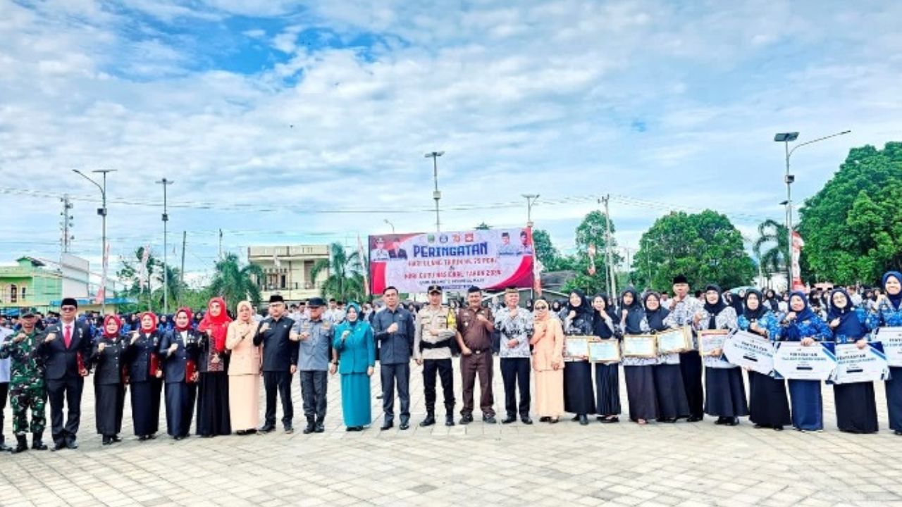 Pemkab Empat Lawang Gelar Upacara Peringatan HUT PGRI ke-79, Hari Guru Nasional 2024, dan HUT KORPRI ke-53