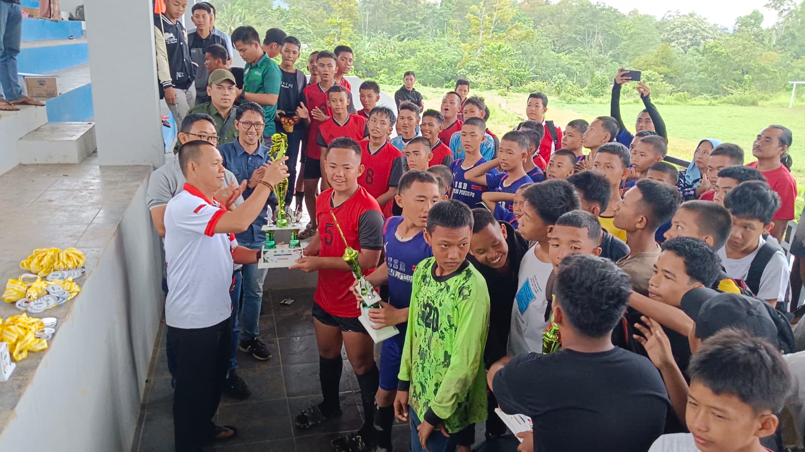 Turnamen Sukses: SSB Empat Lawang Borong Juara U15-U13