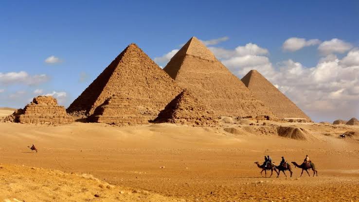 Mengungkap Misteri Isi Piramida Agung Mesir, Fakta Tentang Harta Karun dan Keajaiban di Dalamnya