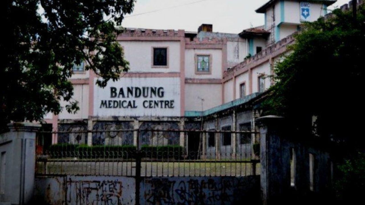 Keangkeran Bandung Medical Centre: Kisah Seram dari Bangunan Terbengkalai