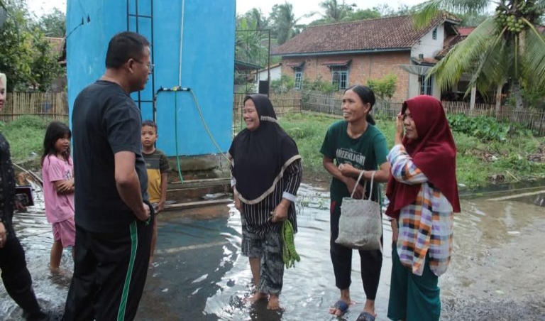 Wali Kota Terpilih Prabumulih, Cak Arlan, Tinjau Lokasi Banjir di Desa Jungai dan Janjikan Solusi Permanen